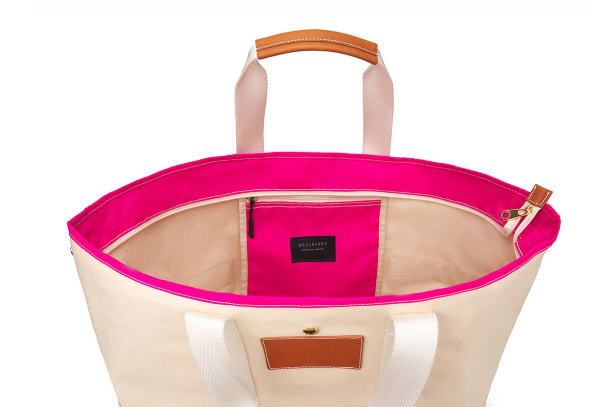 LAR_PINK-07.jpg